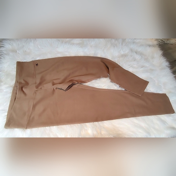 Calvin Klein Tan Leggings XL NEW - Picture 2 of 6